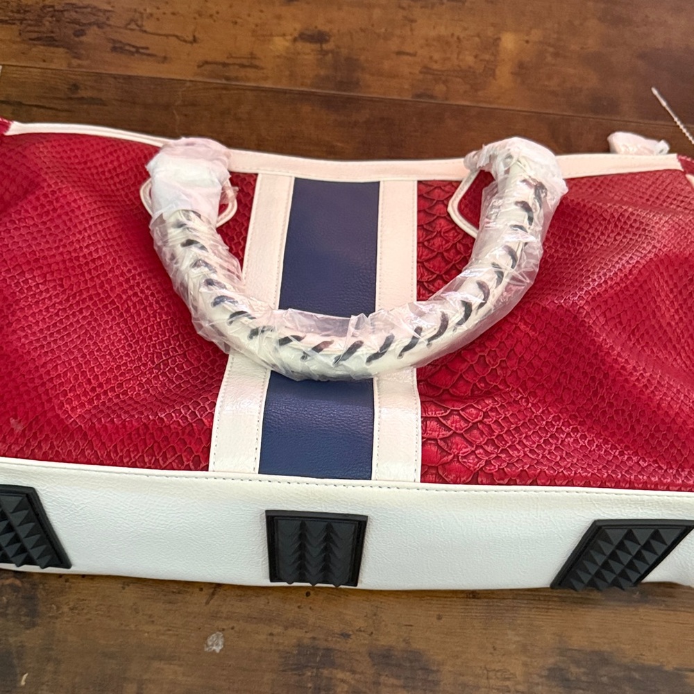 Nikki Chu x NFL Suite Team Limited Edition NY Giants Moto Satchel - Picture 5 of 8
